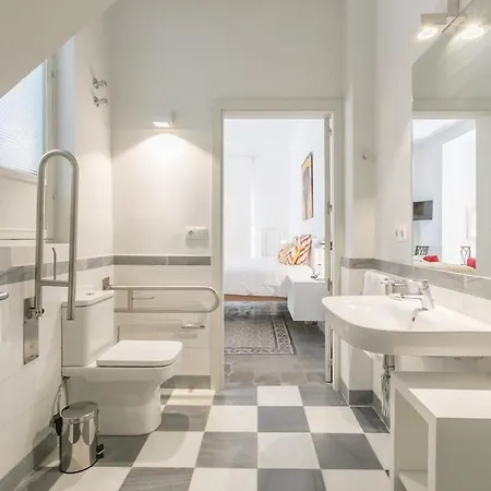 Apartment Aoa Maestranza